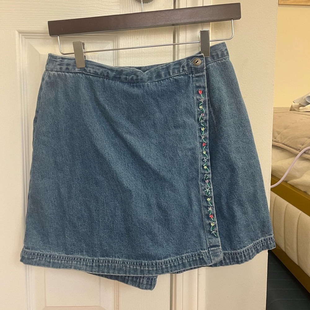 Westport Denim Flower Embroidered Skort